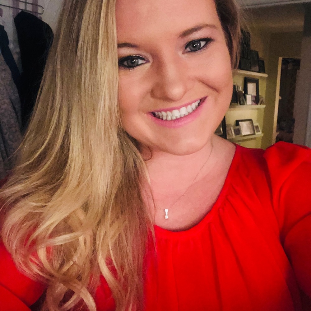 Meet your Posher, Kelly